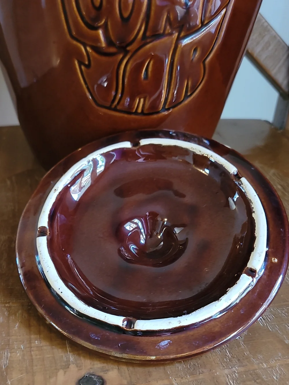 McCoy #7024 Brown Drip Glaze Vintage 